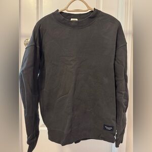 Abercrombie & Fitch Men's Dark Gray Crewneck Sweater
